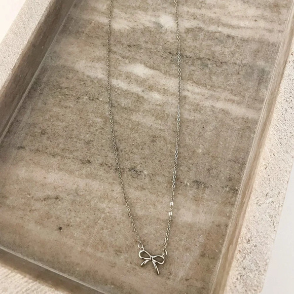 925 Sterling Silver Bow Necklace Bow Pendant Necklace Simple Dainty Necklace - Picture 3 of 4